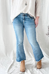 Bootcut jeans, light wash