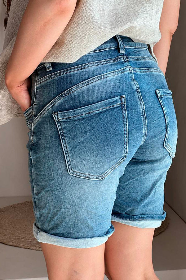 Jeans shorts, mid wash