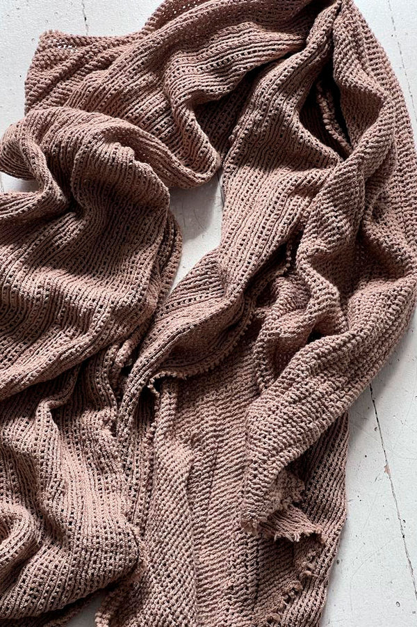 Crochet mesh scarf, camel