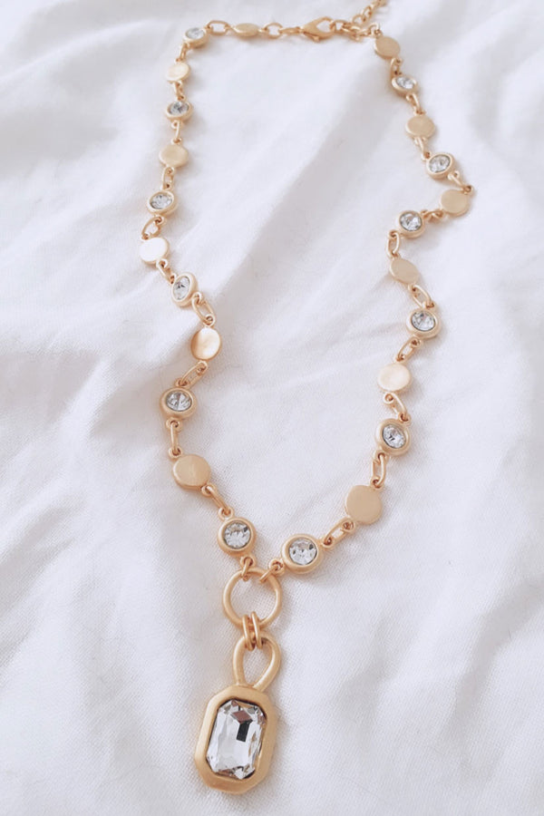 Oyster necklace, gold