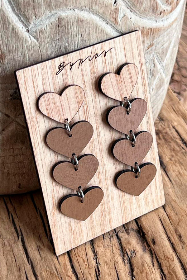 Oak heart earrings, taupe