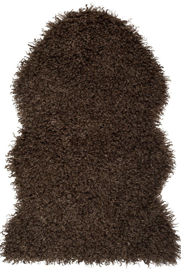 Wooly rug, brown